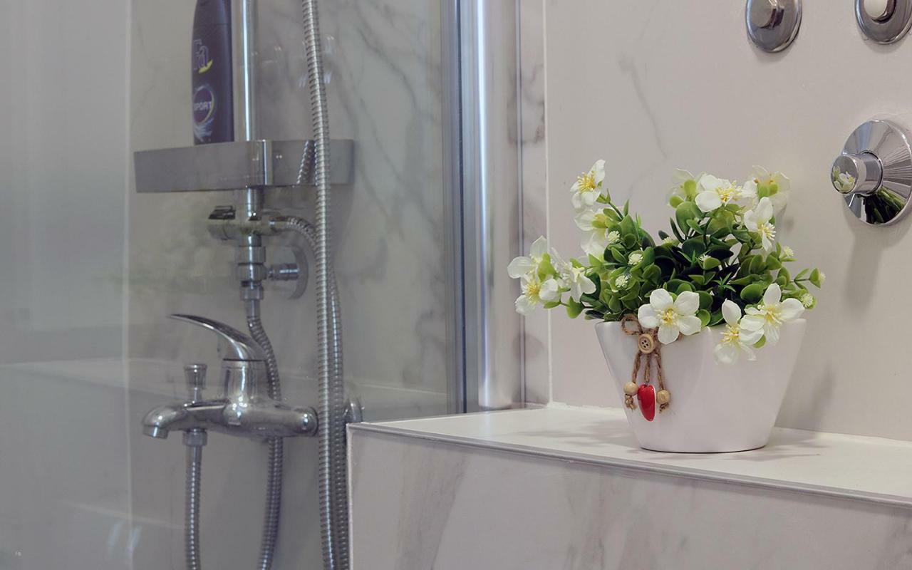 Apartman Tina Νόβι Σαντ Εξωτερικό φωτογραφία